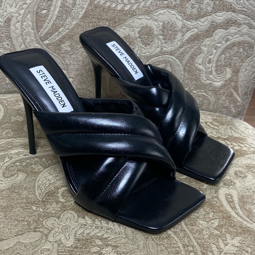 NWOT Steve Madden Woven Strap Stiletto Mule